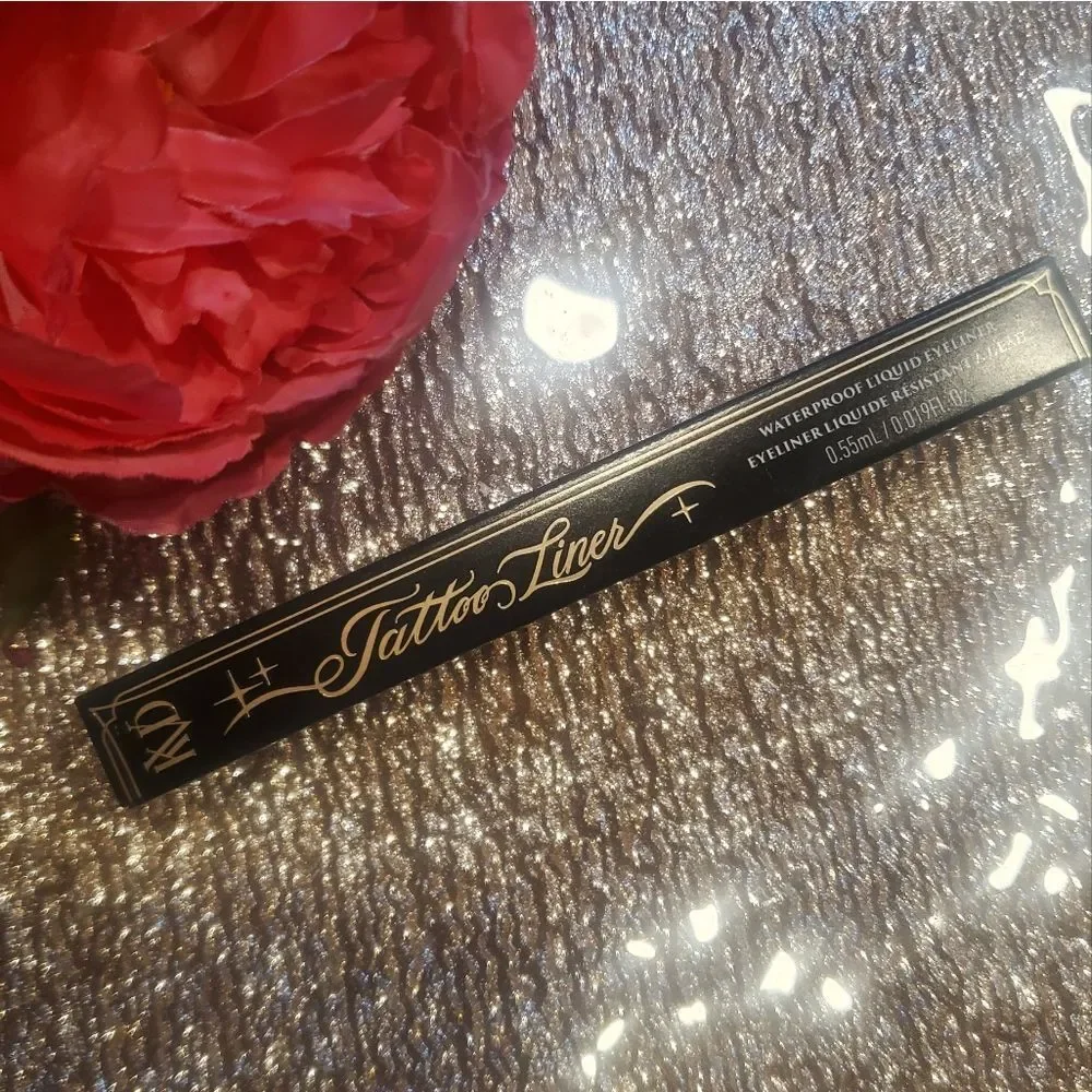 KVD Vegan Waterproof Tattoo liquid Eyeliner in Trooper Black